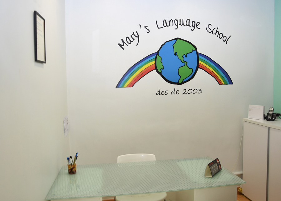 Mary's Language School a Cerdanyola (C/Irlanda) 3